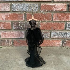 Necklaces holder like new